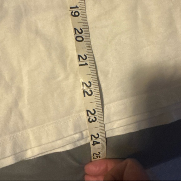 Patagonia White Tee with Bird Logo - Picture 7 of 8